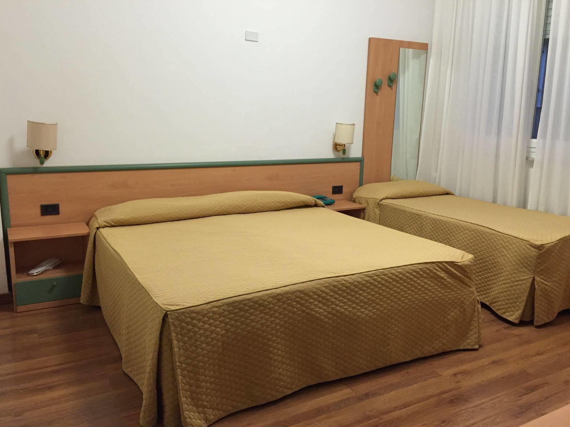 Hotel Iris 제노바 외부 사진